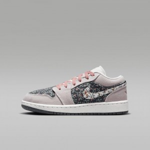 Nike Air Jordan 1 Low SE Kids Shoes Flower / white / pink | 497162-QXC