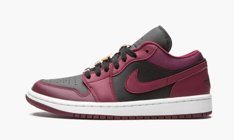 Nike Air Jordan 1 Low SE \'Beetroot\' Womens Shoes Purple / Black | 568942-ONT