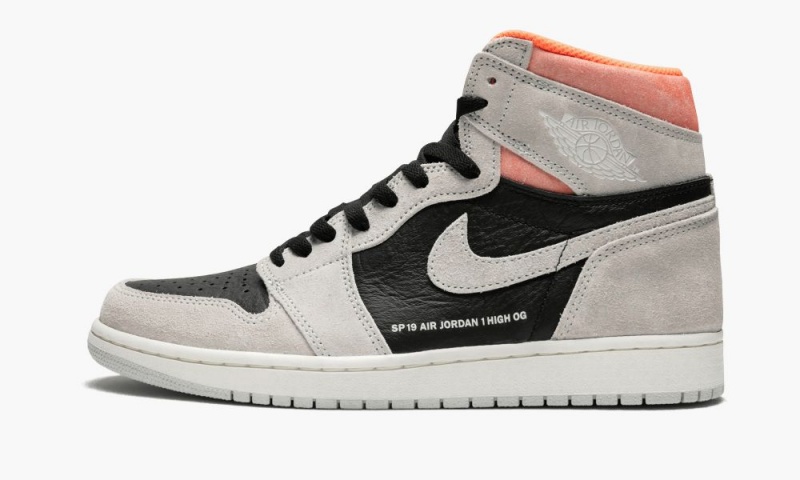 Nike Air Jordan 1 Retro High OG \'Neutral Grey/Hyper Crimson\' Mens Shoes Grey / Black | 246195-ZGB