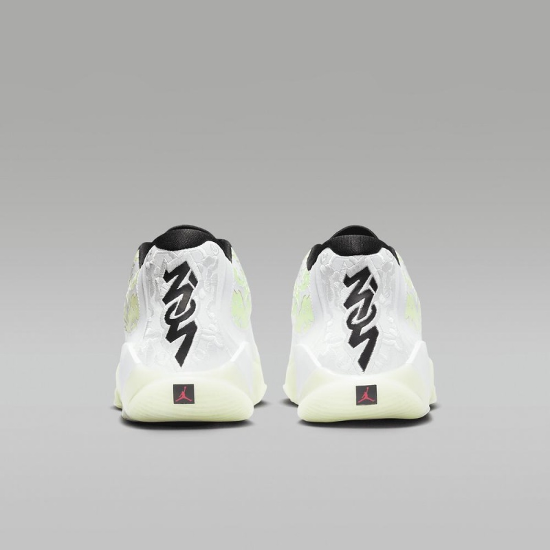 Nike Zion 3 